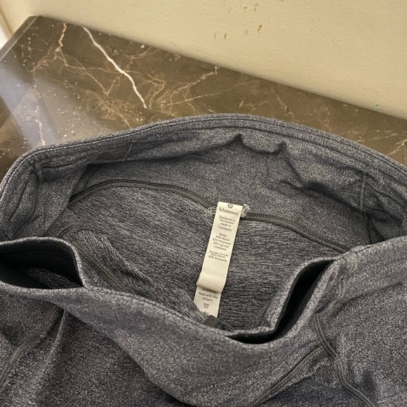 GENTLY USED Grey lululemon leggings - Picture 5 of 5